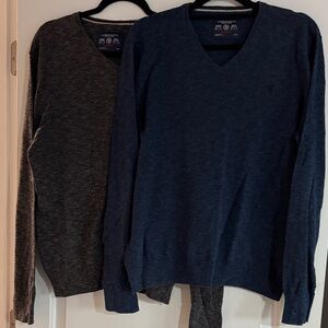 Lot of 2 American Eagle sweaters